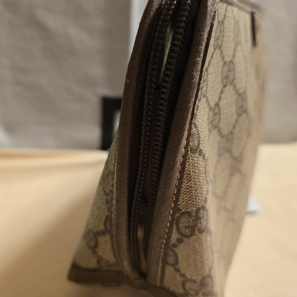 Gucci Bundle Makeup Bag Pouch - Picture 4 of 12